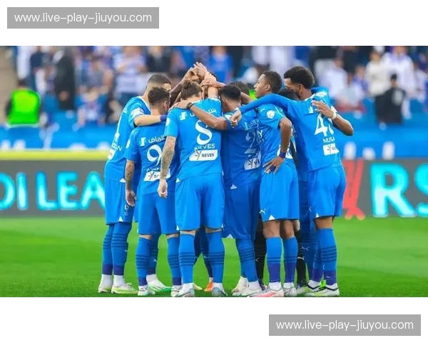 分析利雅得新月