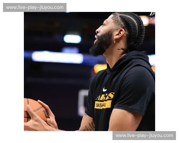 巅峰博弈，此生必看！湖人vs掘金西决G1，那个让空气凝固的夜晚